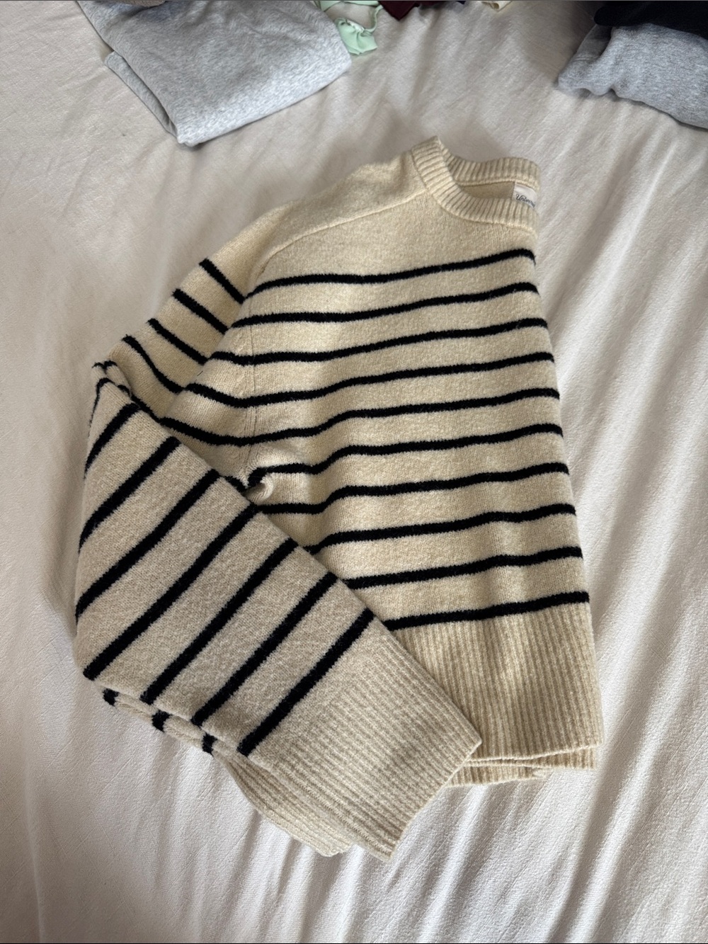Universal Thread Cream and Black Striped Long Sleeve Sweater